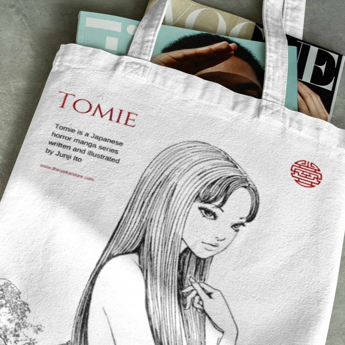 Tomie - Printed Zipper Tote Bag